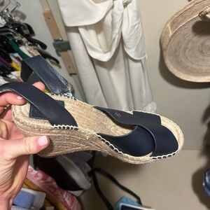 Tory Burch navy wedges size 6
